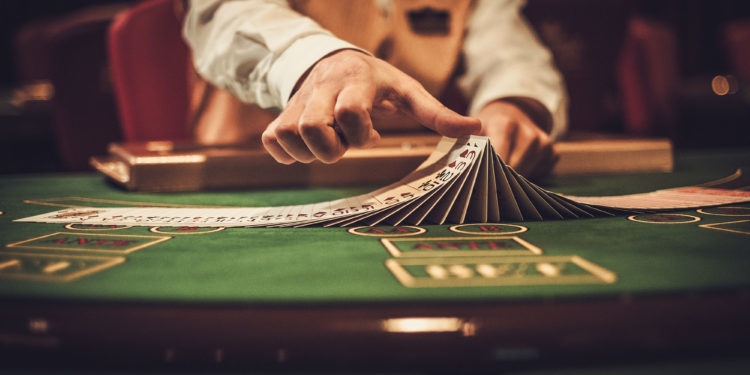 blackjack fanning cards